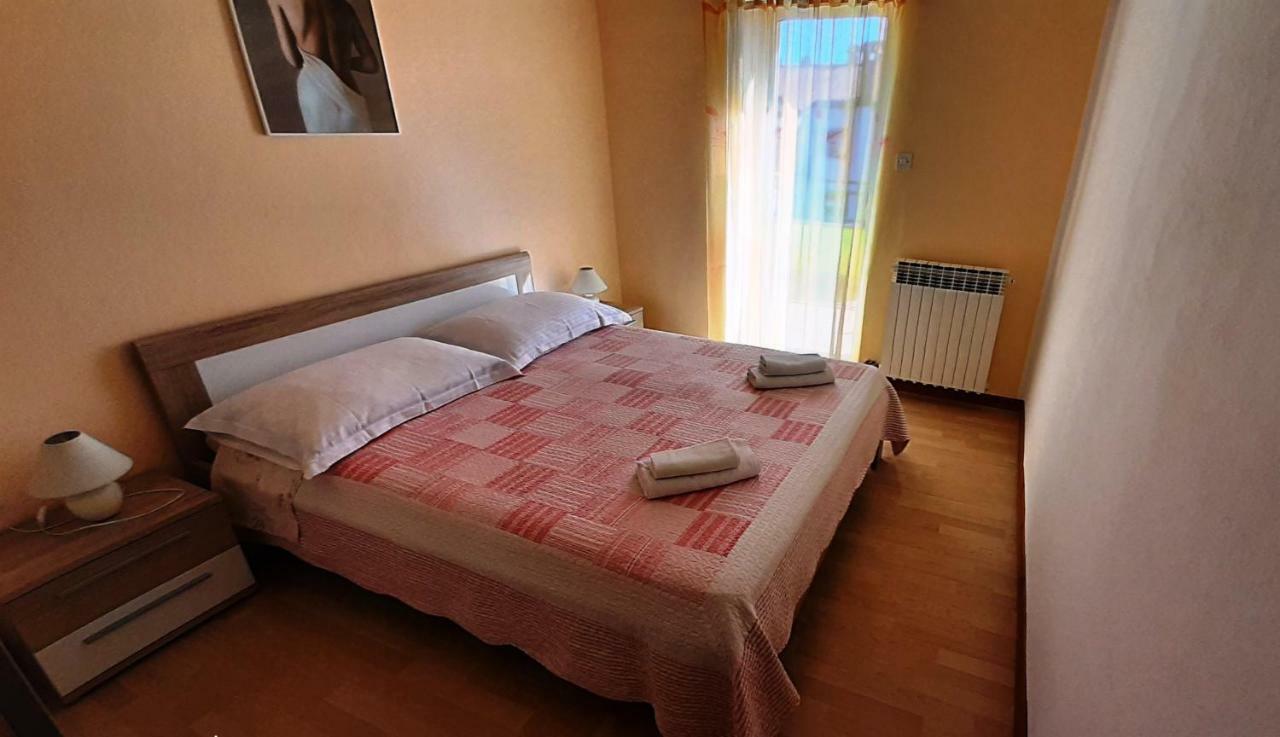 Paradise Beach Apartments Rovinj Extérieur photo